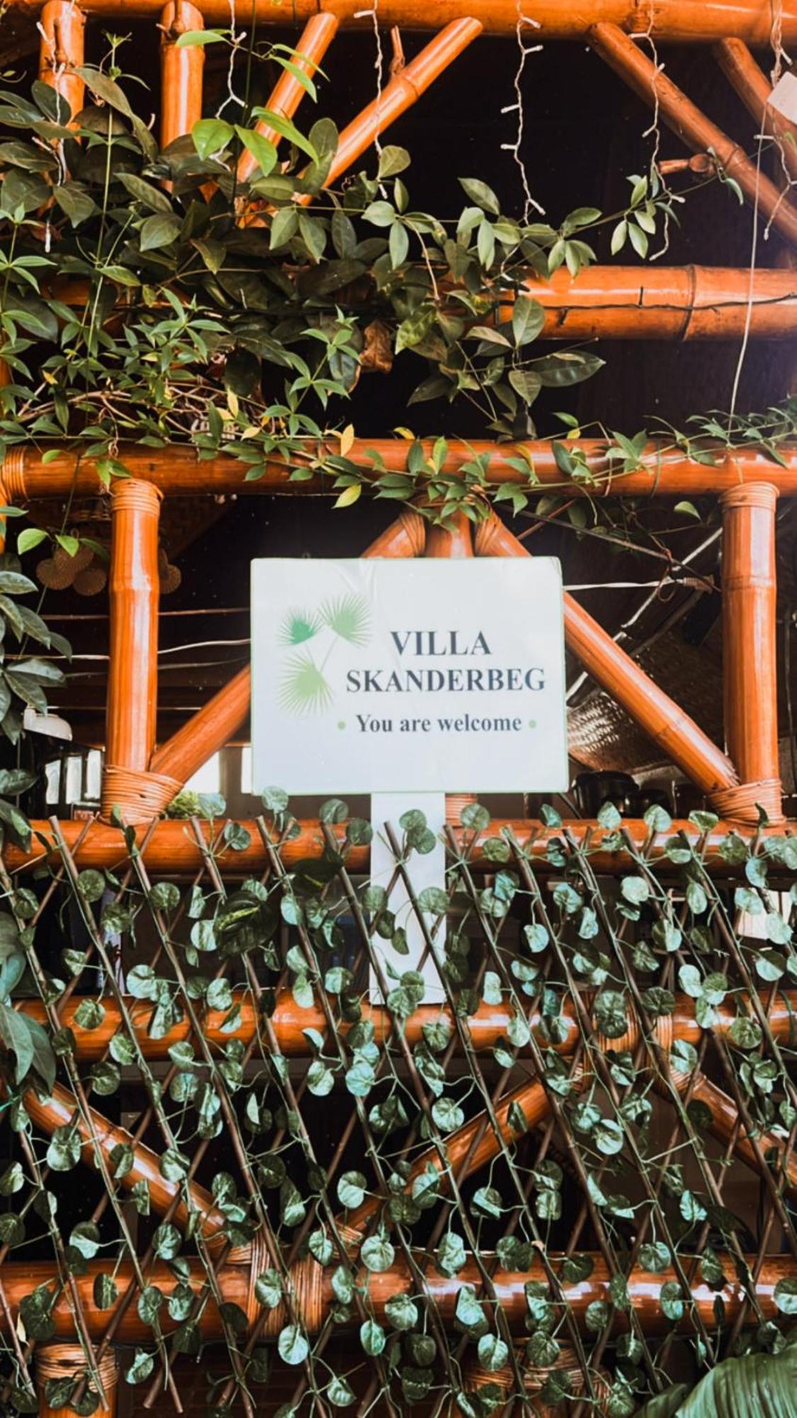 Villa Skanderbeg Guest House Puerto Princesa Eksteriør billede