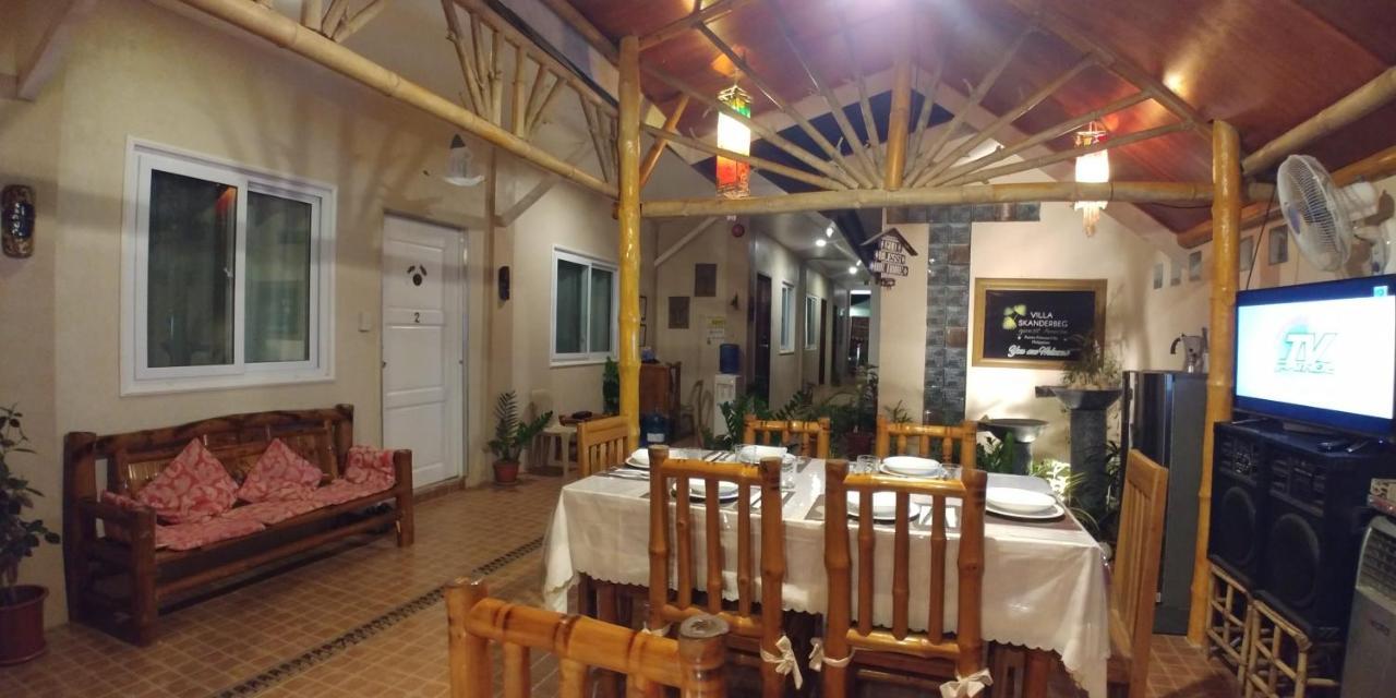 Villa Skanderbeg Guest House Puerto Princesa Eksteriør billede